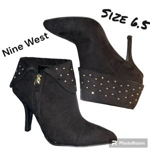 NINE WEST black suede heeled shoe boots with gold stones on top size 6.5